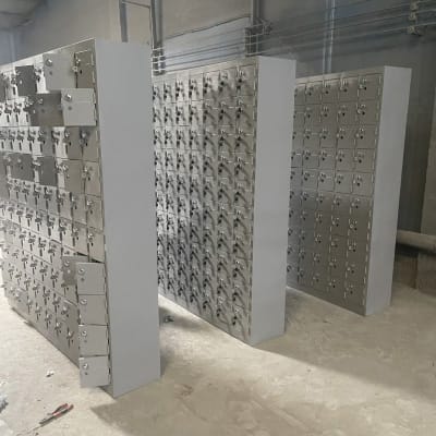 Tủ điện thoại